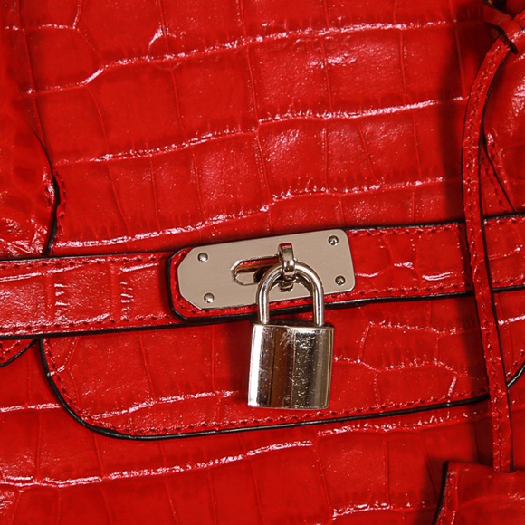 Red Alligator-texture Cleo&Patel, gold trim Purse - Picture 1 of 5